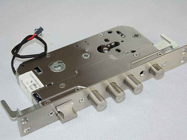 阿克塞24小时上门开锁公司